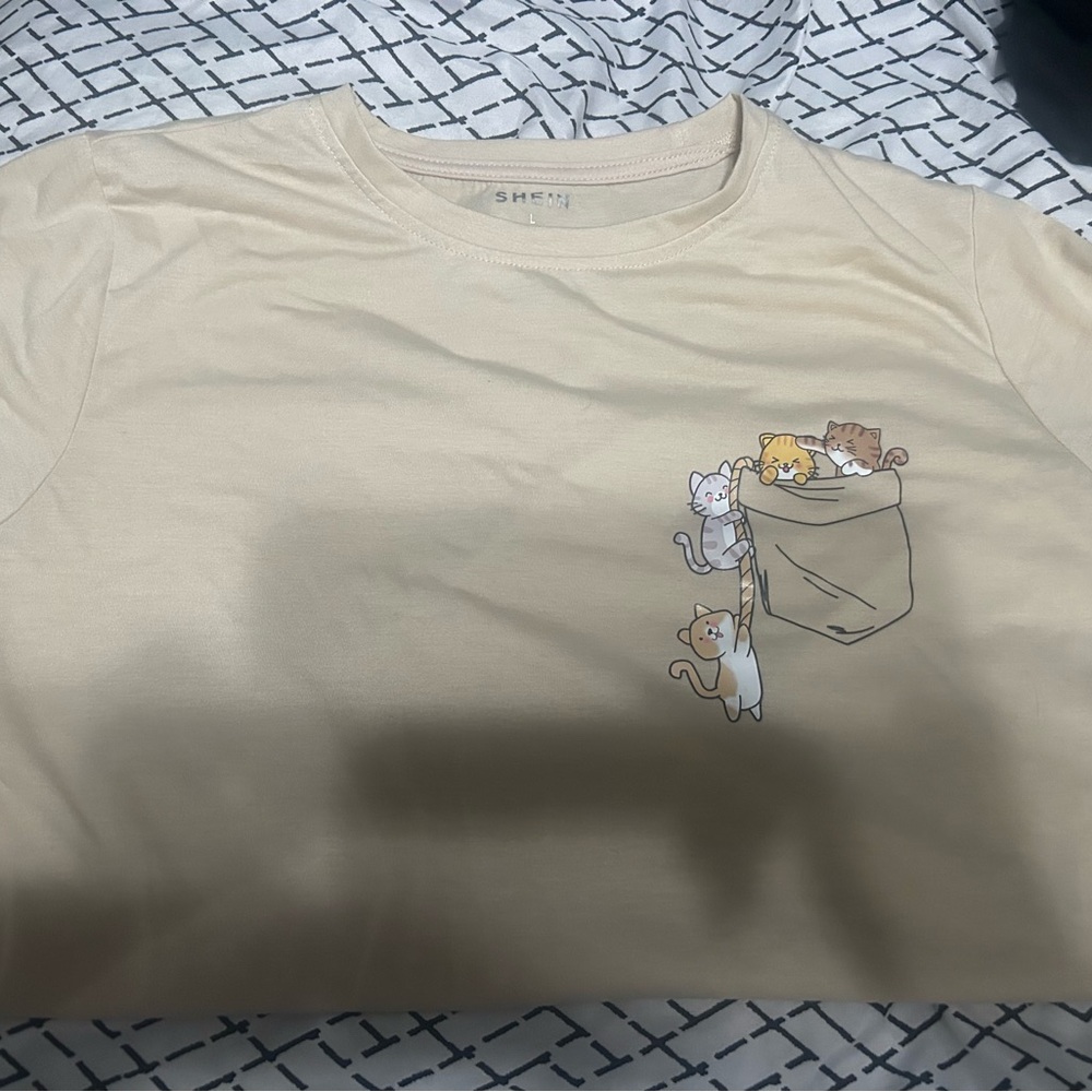 SHEIN Cream Tee with Playful Cat Design